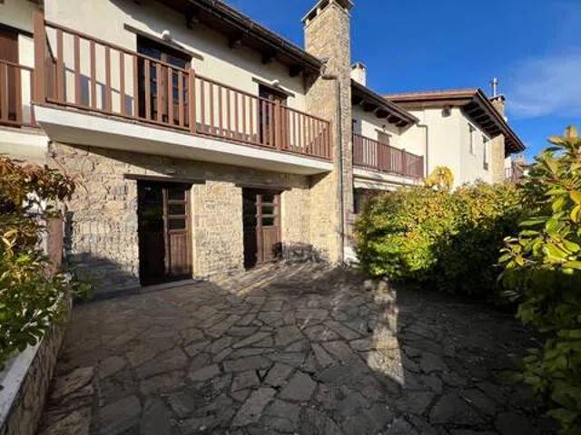 Casa en Alquiler en Jaca