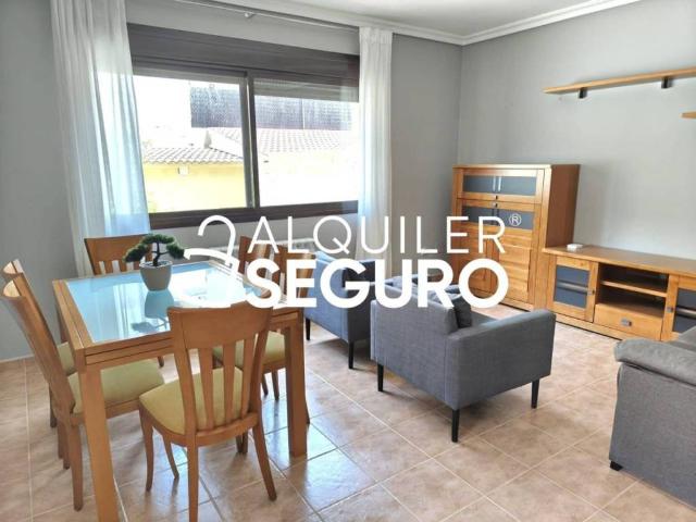Casa en Alquiler en La Adrada