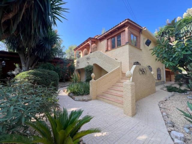 Casa en Alquiler en L'Alfàs del Pi