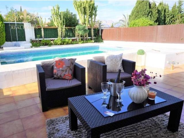 Casa en Alquiler en L'Alfàs del Pi