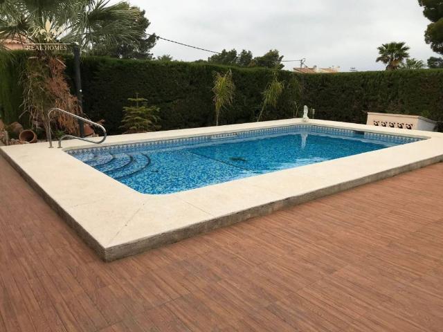 Casa en Alquiler en L'Alfàs del Pi