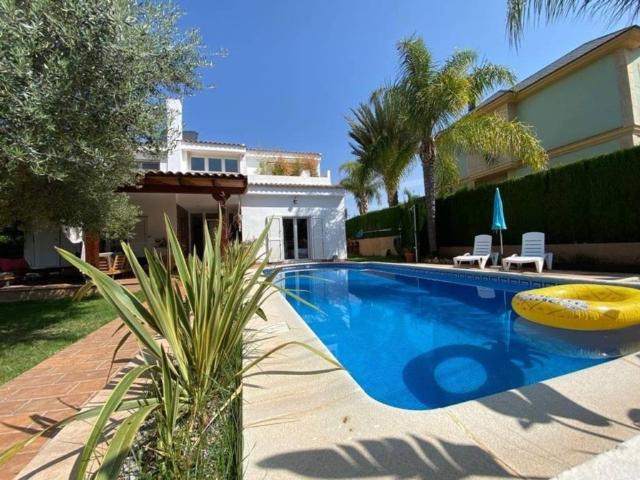 Casa en Alquiler en L'Eliana