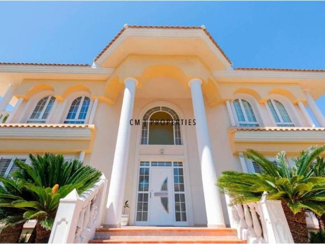 Casa en Alquiler en L'Eliana