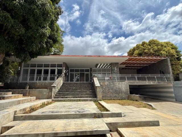 Casa en alquiler en los chorros