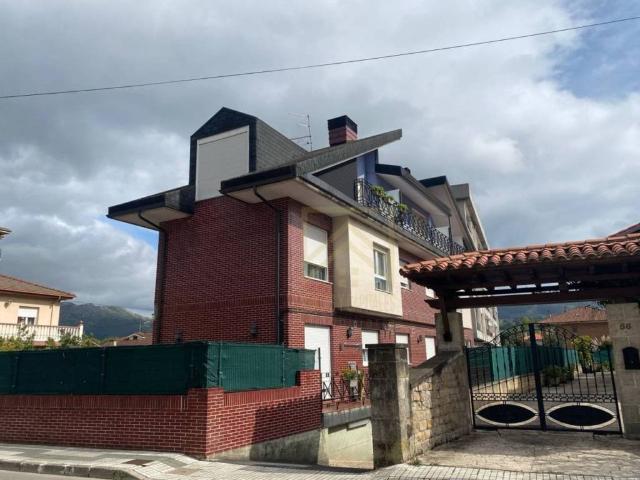 Casa en Alquiler en Los Corrales de Buelna