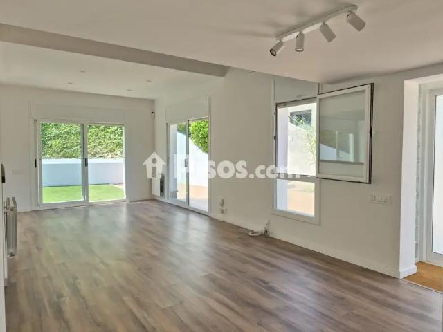 Casa en alquiler en Passeig de les Camèlies