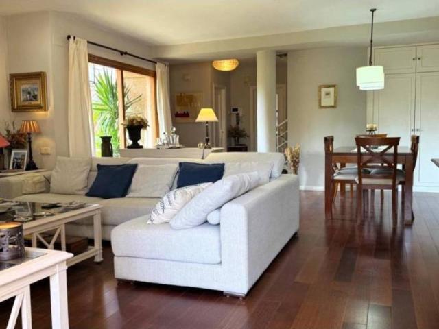 Casa en Alquiler en Paterna