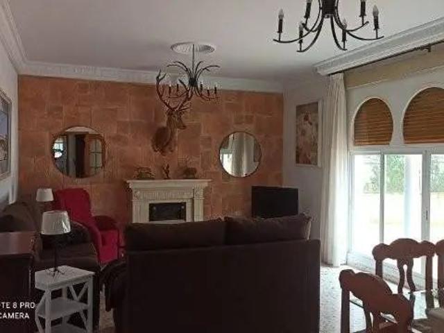 Casa en alquiler en Periurbano Este Santa Cruz