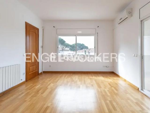 Casa en alquiler en Premià de Dalt