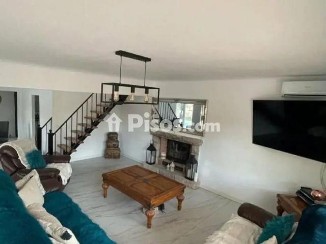 Casa en alquiler en Racó de L'Oix