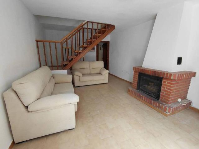Casa en Alquiler en Redueña