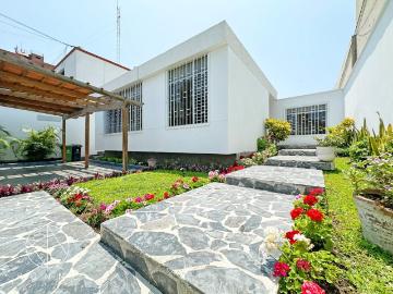 Casa en alquiler en San Isidro a $3,700 al mes
