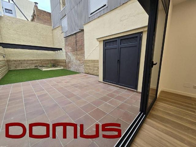 Casa en alquiler en Sant Boi de Llobregat, de 90 m² 3 habitaciones por 2.000