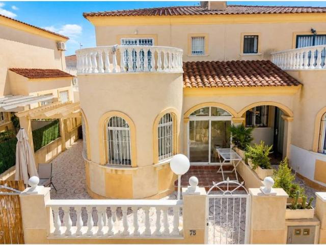 Casa en Alquiler en Torrevieja