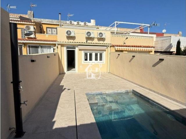 Casa en alquiler en Torrevieja Alicante