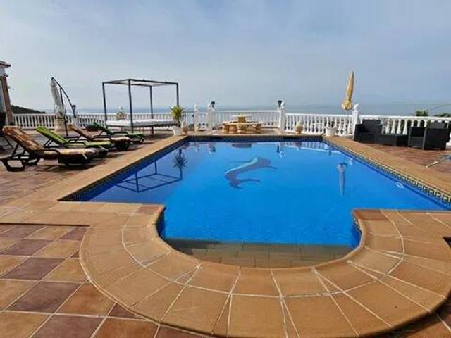 Casa en Alquiler en Torrox
