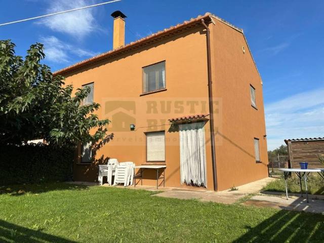 Casa en Alquiler en Ullastret