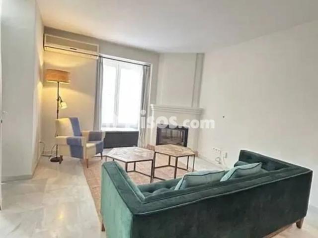Casa en alquiler en Urbanización El Capricho
