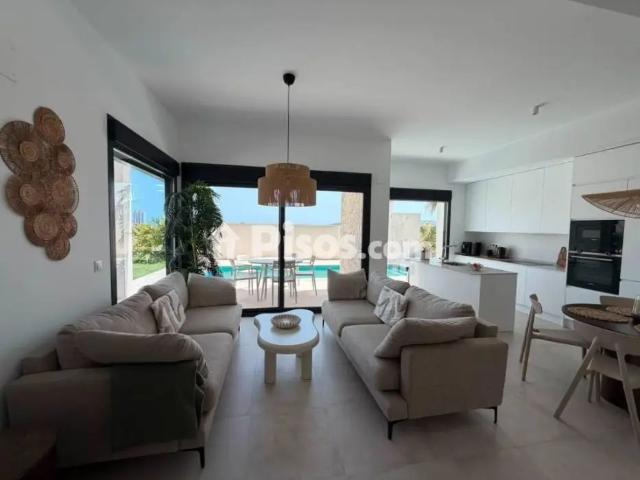 Casa en alquiler en Urbanización Golf Bahía