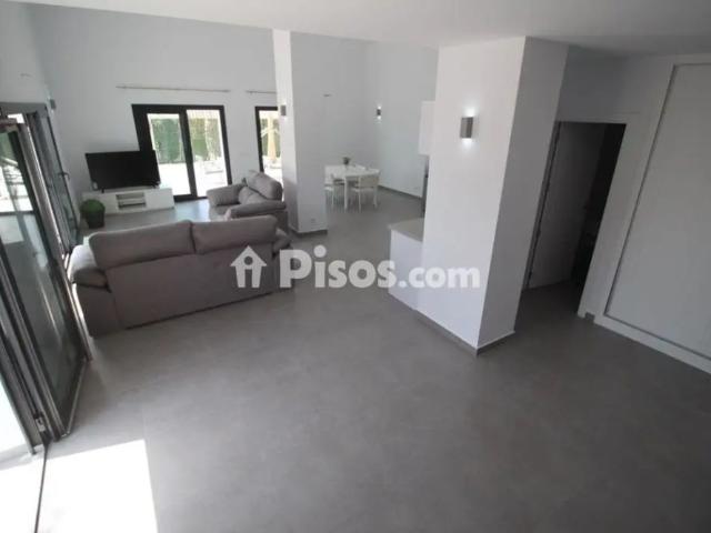 Casa en alquiler en Vélez Málaga
