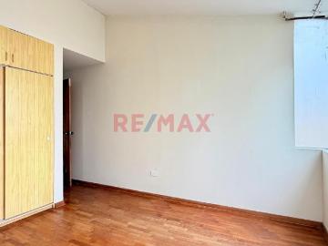 Casa en alquiler en Victor Larco Herrera a S/4,774 al mes