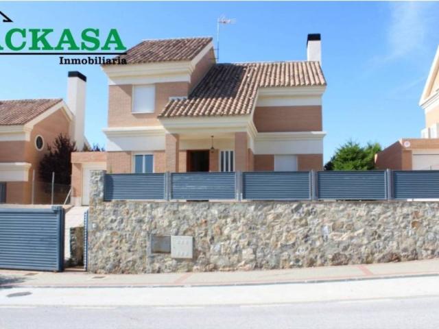 Casa en Alquiler en Villa de Otura