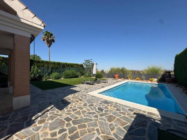 Casa en Alquiler en Villa de Otura