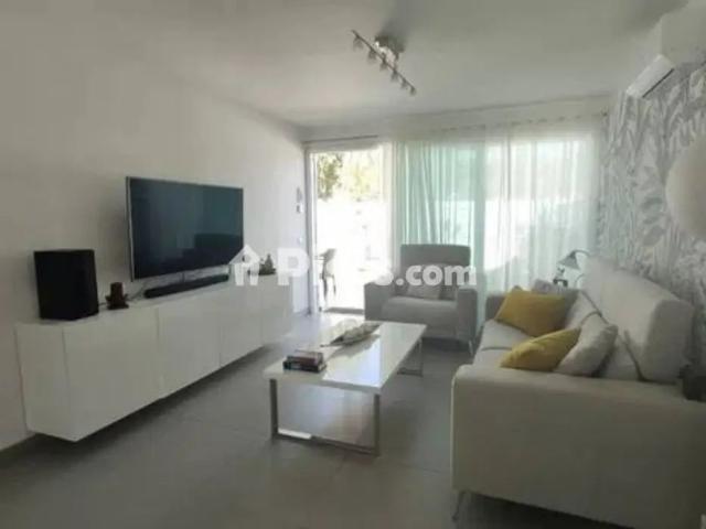 Casa en alquiler en Zona Interior