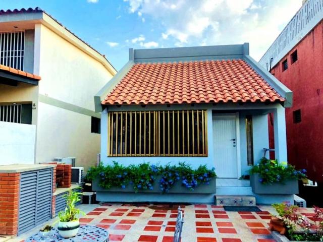 Casa en Alquiler vacacional en Puerto la Cruz 6023 Anzoátegui 204 m2. 3 hab