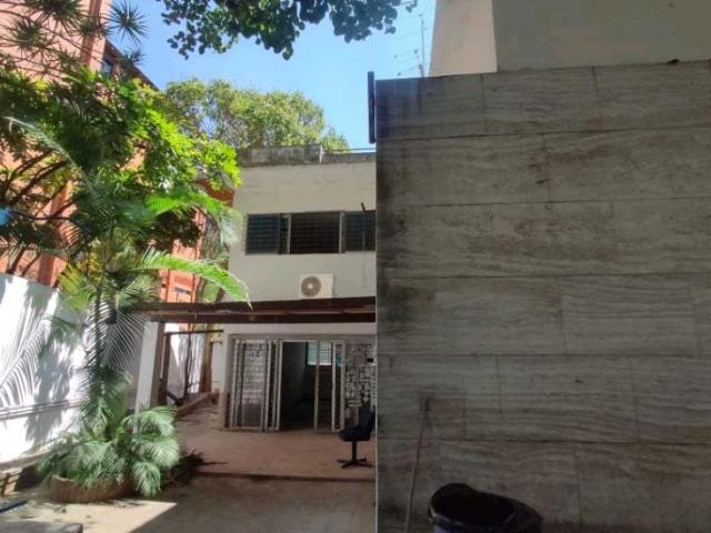 Casa en alquilerLa Castellana 545m2