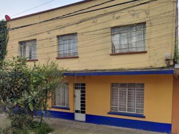Casa en Alvaro Obregón CDMX. Remates Exclusivos, Tu nuevo hogar te espera