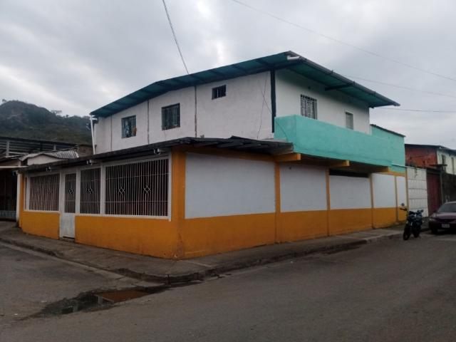 CASA EN ANTONIO JOSE DE SUCRE BISCUCUY PORTUGUESA VE21 127SF HLAC