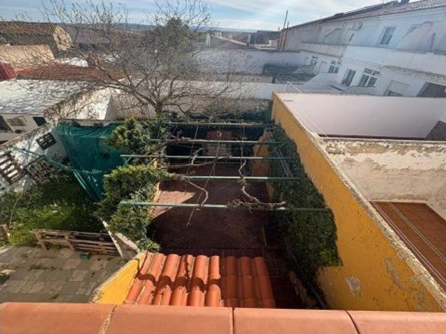 CASA EN ARGAMASON
