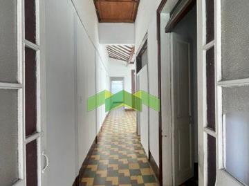 Casa en arriendo, Manrique central 1