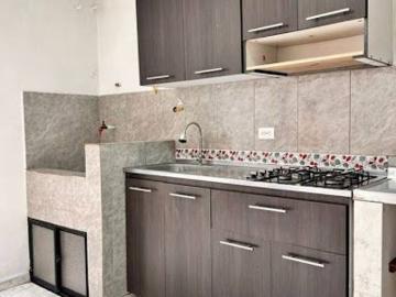 Casa en arriendo, Manrique central