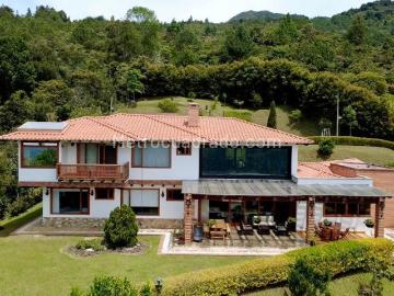 Casa en Arriendo, Norteamerica, Bello