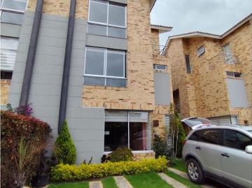 Casa en arriendo Aleros De La Sabana, Chía