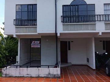 Casa en arriendo, Alfaguara