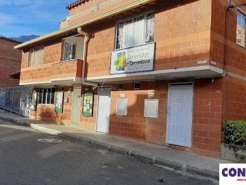 Casa en arriendo, Altos de niquía