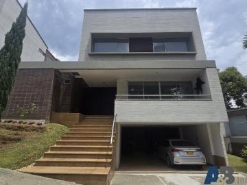 Casa en arriendo, Altos del poblado