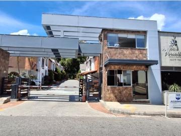 Casa en arriendo, Anillo vial