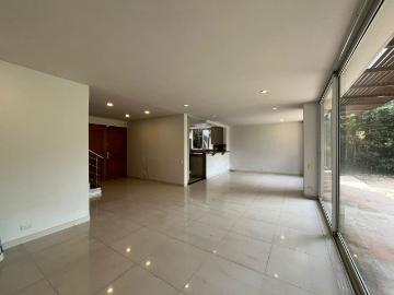 Casa en arriendo, Calle nueva