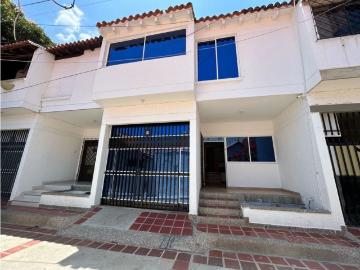 Casa en arriendo Calle 11, Localidad 3 Turística Perla Del Caribe, Perímetro Urbano Santa Marta, Santa Marta, Magdalena, Rap Caribe, 470005, Colombia