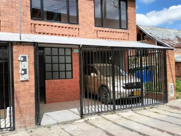 Casa en arriendo Calle 4 #5 95, Cota, Cundinamarca, Colombia