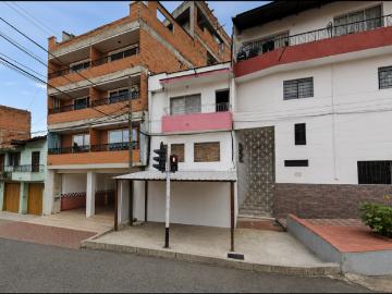 Casa en arriendo Calle 69 34 08, Manrique Oriental, Medellín, Antioquia, Col