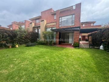 Casa en Arriendo, CAMINO DE ARRAYANES, Bogotá D.C