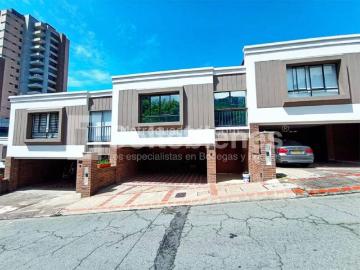 Casa en Arriendo, Castropol, Medellín