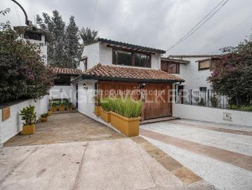 Casa en Arriendo, Cerros De Niza, Bogotá D.C