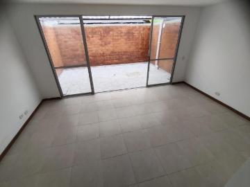 Casa en arriendo, Ciudad country