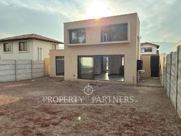 Casa en arriendo, condominio en Piedra Roja